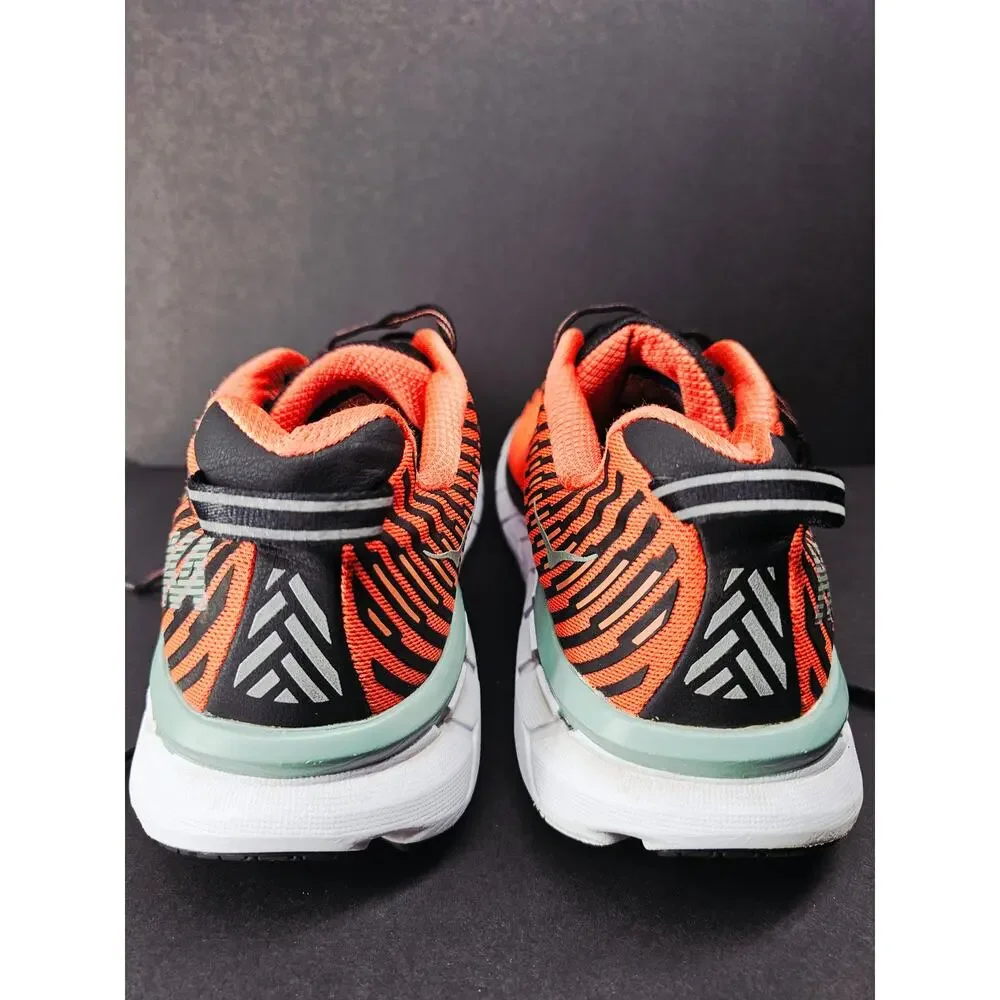 Hoka Men 11 Comfy footwear